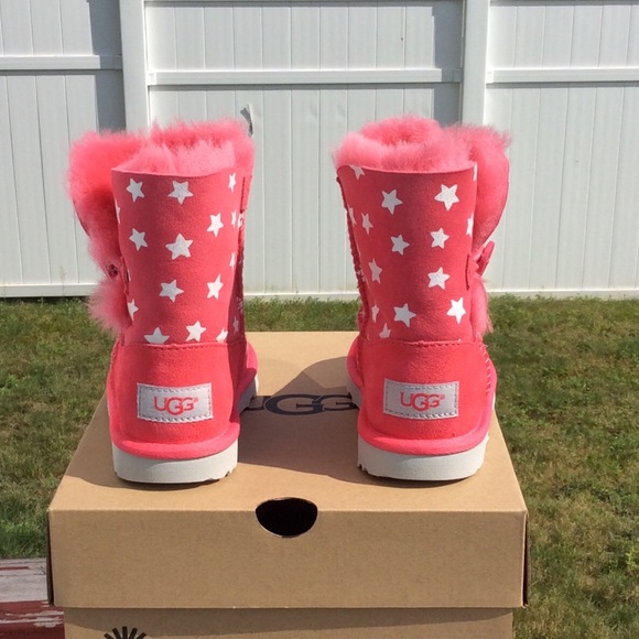 UGG T BAILEY BUTTON II STARLIGHT - Picture 4 of 6